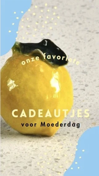 AndMary (@withloveandmary) maakt prachtige, decoratieve, met de hand beschilderde kastknopjes van porselein. We hebben er al heel wat mogen inpakken als cadeautje. 😊

Zoek je nog iets speciaals om te geven voor Moederdag? Kijk snel in onze webshop. We hebben wel 52 verschillende soorten. Link in bio.

#vintageroomdenbosch #withloveandmary
#porcelaindoorknobs #porselein #deurknopje #kastknopjes #zinindenbosch #moederdag #moederdagcadeau